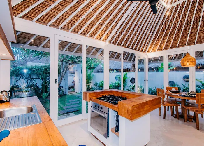 Cinta Villa *